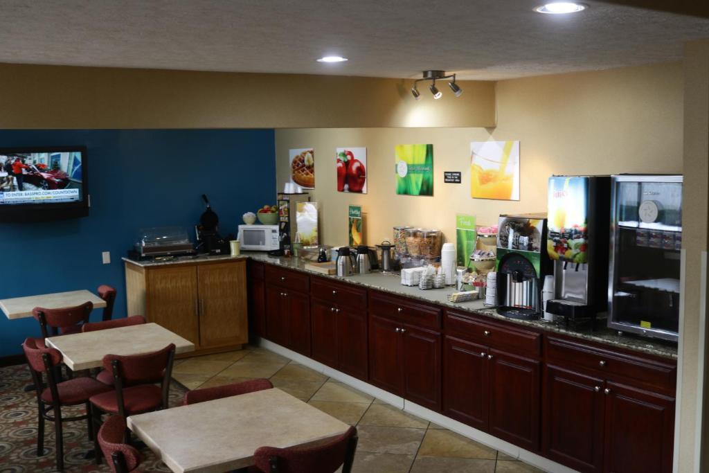 Quality Inn Columbus-East Εξωτερικό φωτογραφία
