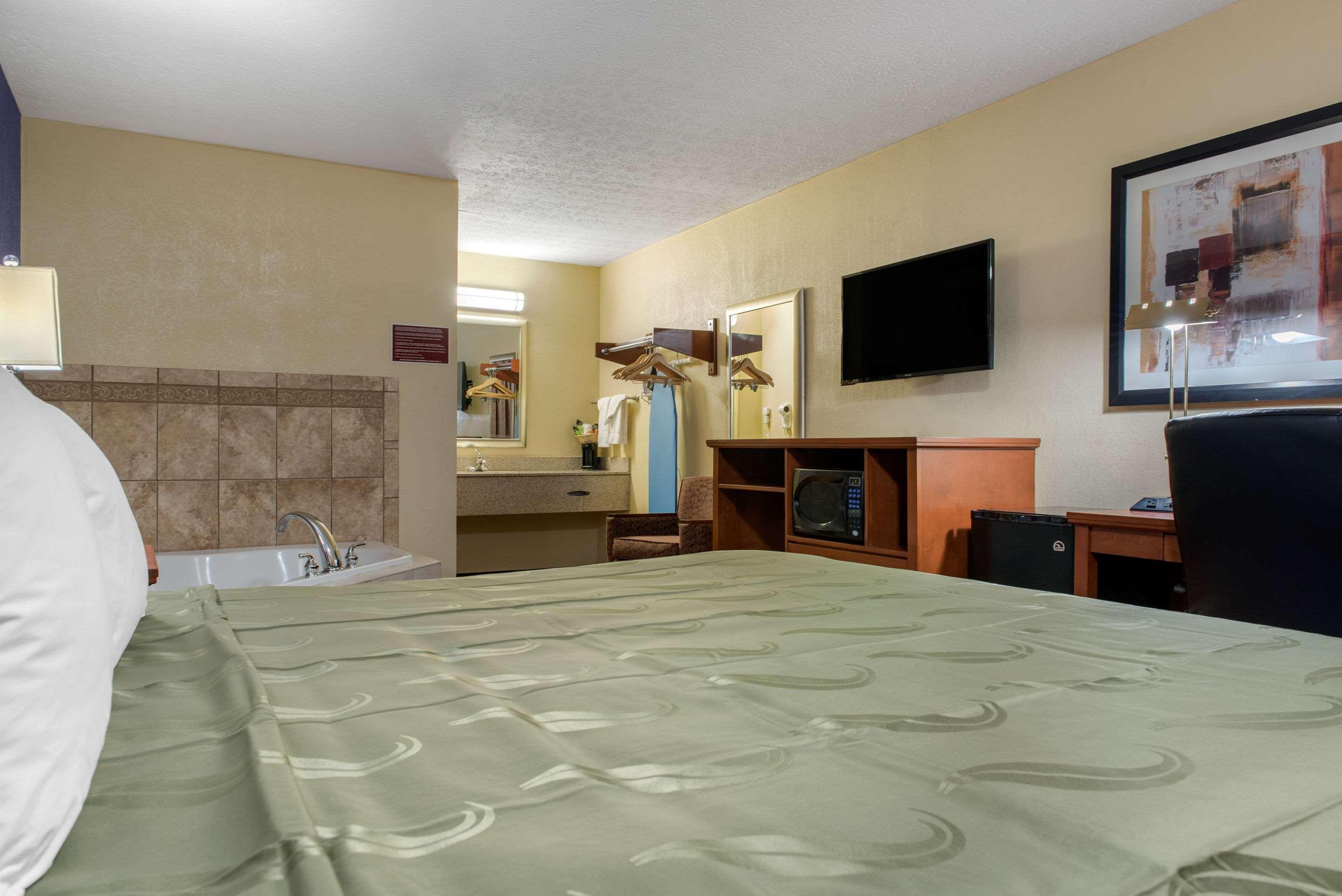Quality Inn Columbus-East Εξωτερικό φωτογραφία